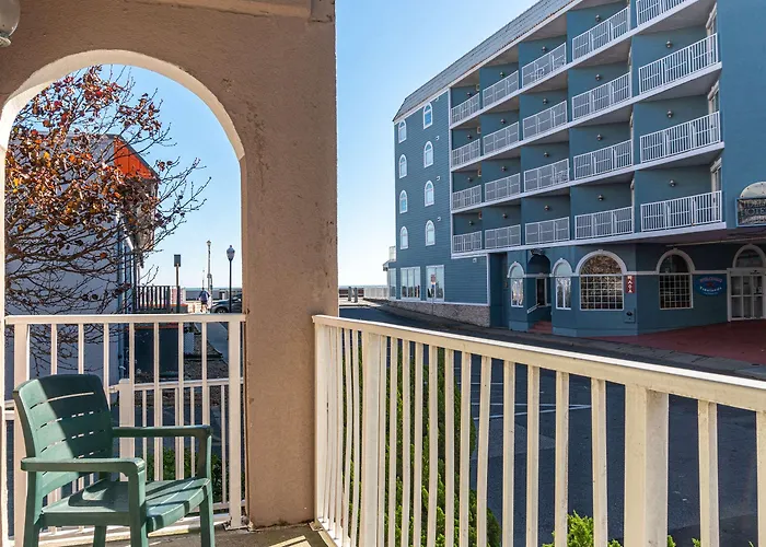 Comfort Ocean Boardwalk Inn 4*