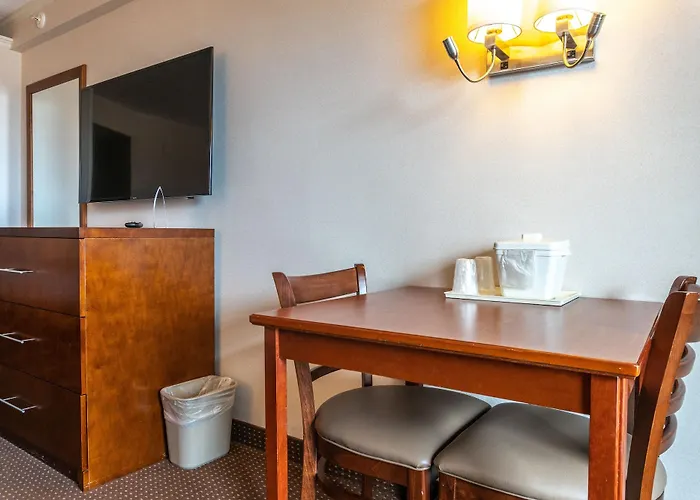 Inn Comfort Ocean Boardwalk 4*