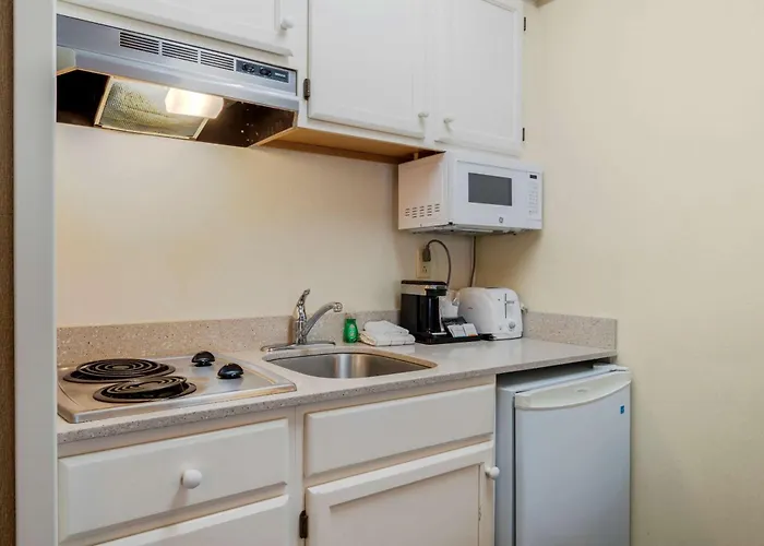 Inn Comfort Ocean Boardwalk 4*